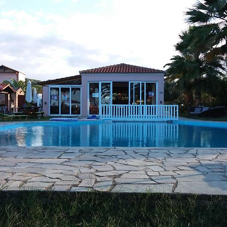 Pardalakis Studios Gerani  Exteriér fotografie